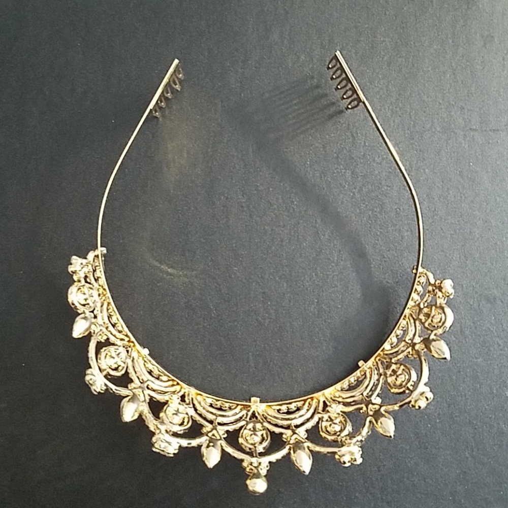NWOT Gold and diamond tiara - Picture 2 of 3